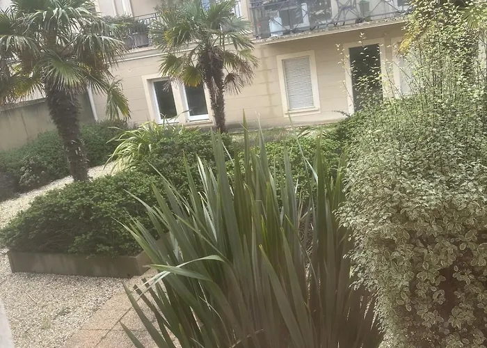 4 Personnes Rue De La * Ouistreham