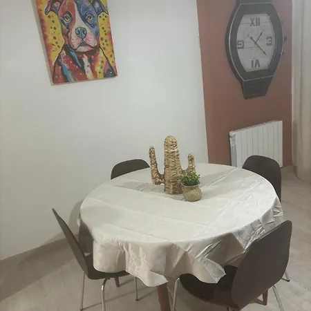 4 Personnes Rue De La Apartman