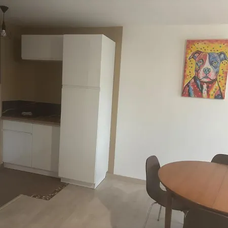 4 Personnes Rue De La * Ouistreham